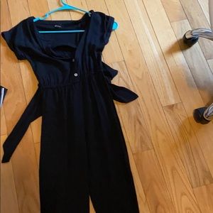 one piece it’s  a size 7-8 but a little big